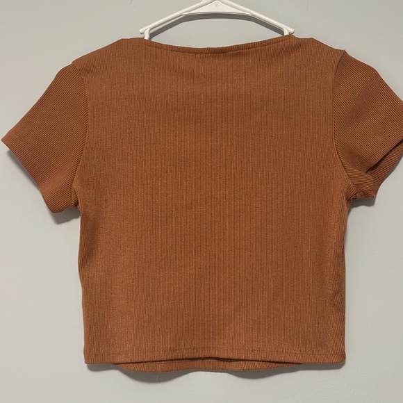 Princess Polly Ribbed Crop Top - Picture 3 of 3